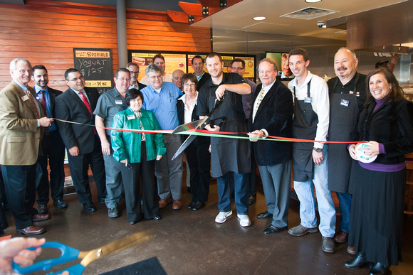 GEDCC Ribbon Cutting @ Jerrys Dogs 0213_7dn7346